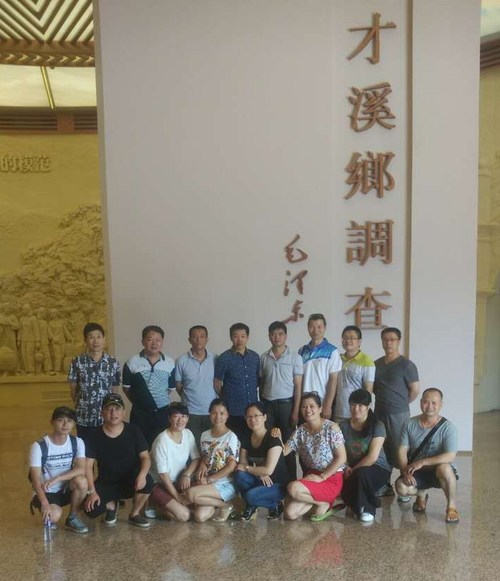鐘強(qiáng)光：海峽科化龍巖分公司機(jī)修、保衛(wèi)黨支部開展主題黨日活動(dòng)[3].jpg