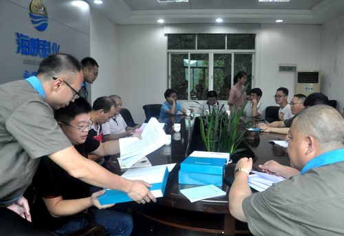 陳宏金：泉州安委會(huì)來(lái)分公司檢查.jpg
