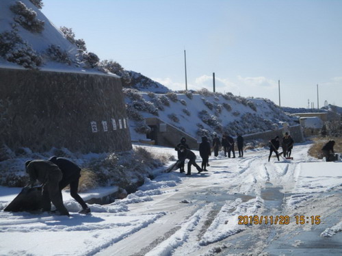 （采用）清掃積雪圖片1_調(diào)整大小.jpg