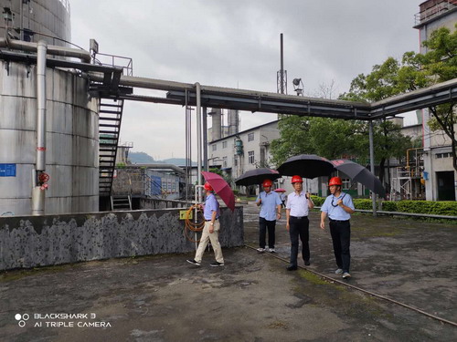 永安雙華公司施皞�?�?6日省機(jī)控開(kāi)展危險(xiǎn)化學(xué)品專(zhuān)項(xiàng)檢查現(xiàn)場(chǎng)_調(diào)整大小.JPG