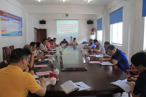 圖為調(diào)研座談會(huì)現(xiàn)�?(1)_調(diào)整大小.JPG