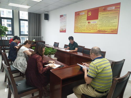 省民爆張耀�?黃朝元書(shū)記對(duì)省民爆公司部門負(fù)責(zé)人以上領(lǐng)導(dǎo)人員開(kāi)展集體廉政談話_調(diào)整大小.jpg