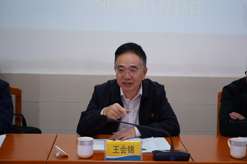 烽林林美玲：機電領(lǐng)導(dǎo)調(diào)研4_調(diào)整大小.JPG