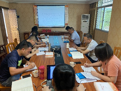 烽林連珂瑩：中心組學習（全員）~1.jpg