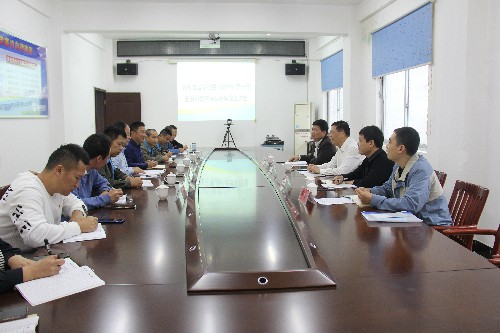 福安分公司胡廷淦：圖�?0�?1日機(jī)控紀(jì)委書記林心鑾與分公司人員座談交流1~1.jpg
