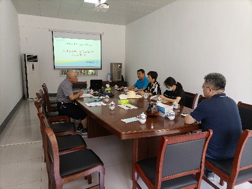 海峽刻化富興建設(shè)公司+譚立�?省交通運(yùn)輸廳檢查組到海峽科化富興建設(shè)公司運(yùn)輸隊(duì)檢查指導(dǎo)安全工�?2)~1.jpg