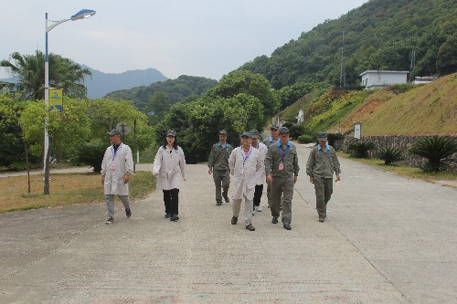 福安胡廷淦：圖為張輝一行到福安分公司檢�?(1)~1.jpg