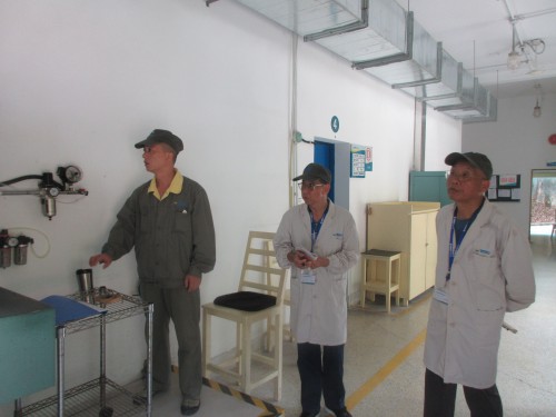 格式工廠永安分公司戴婧瑤：省工信廳到海峽科化永安分公司開展民爆物品生產(chǎn)企業(yè)重大事故隱患專項排�?.jpg